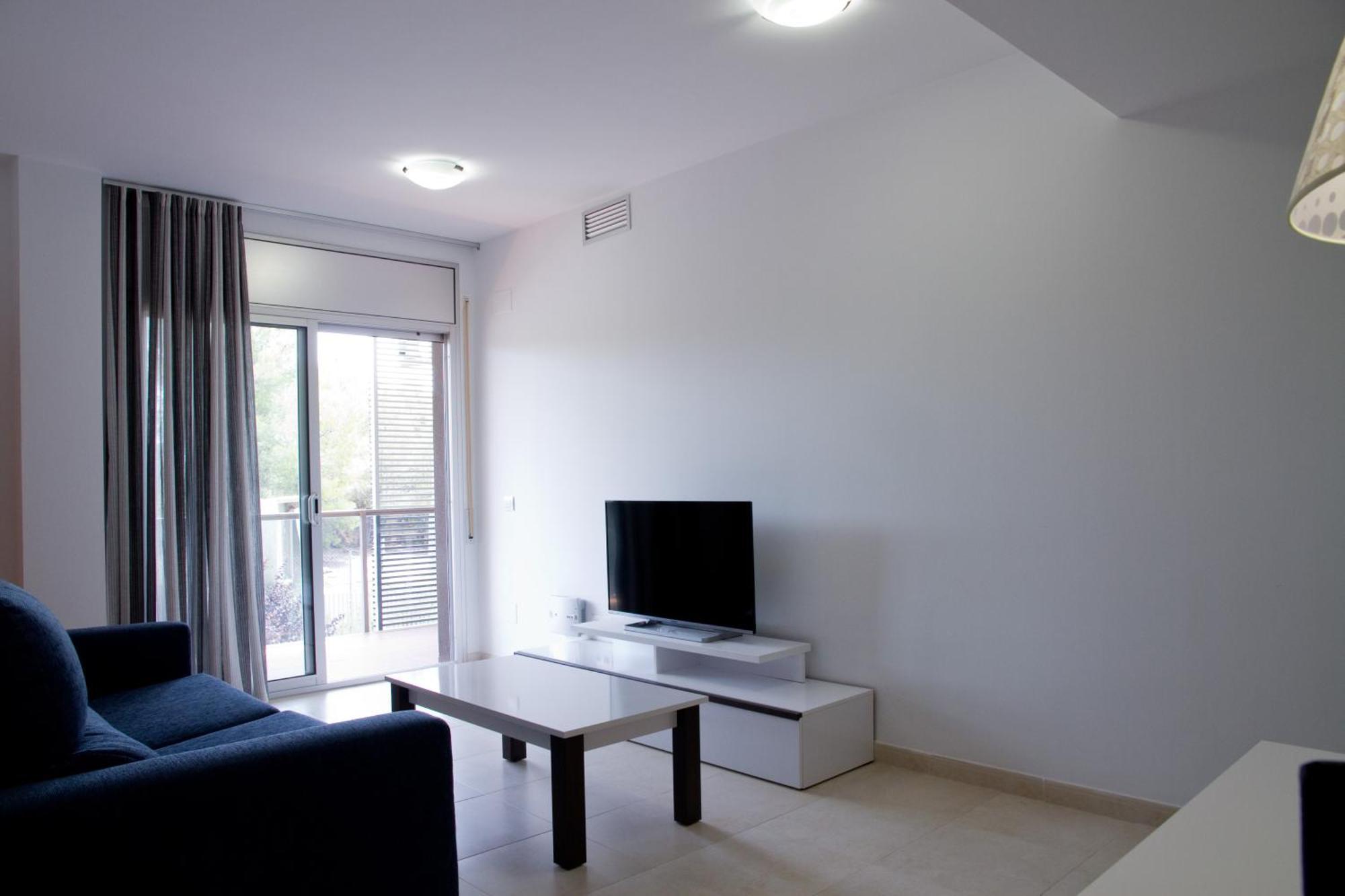 Rentalmar Paradise Families Only Con Parking Salou Eksteriør billede