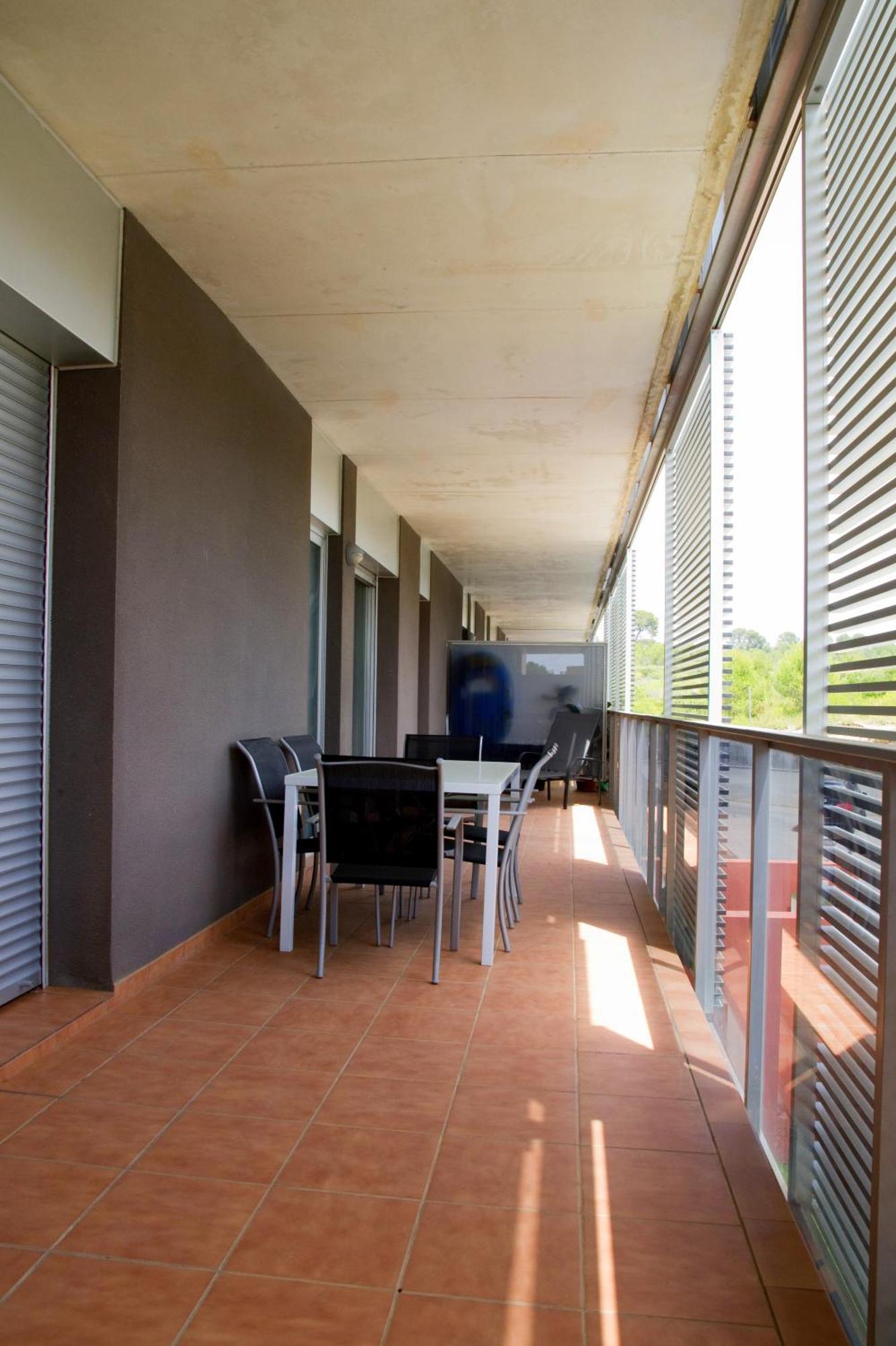 Rentalmar Paradise Families Only Con Parking Salou Eksteriør billede